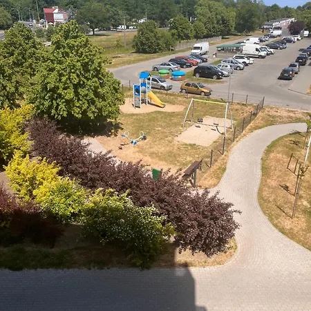 Apartament Fredry 2 Отель Колобжег